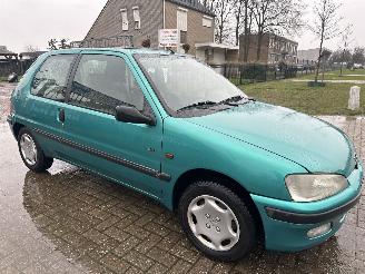 Gebrauchtwagen PKW Peugeot 106 XR 1.1 NIEUWSTAAT!!!! VASTE PRIJS! 1350 EURO 1996/1
