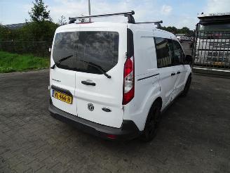Vaurioauto  bussi Ford Transit Connect 1.6 TDCi 2015/2