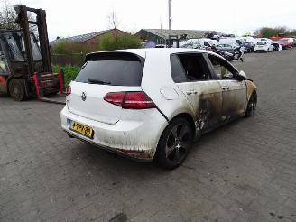 Unfall Kfz Wohnmobil Volkswagen Golf GTi 2014/4