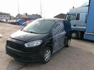 Damaged car Ford Transit 1.0 Courier trend 2018/5