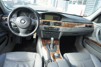 BMW 3-serie 330i 24V Combi/o  Benzine 2.979cc 190kW (258pk) picture 18