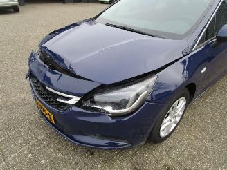 Opel Astra SPORTS TOURER 1.0 BUSINESS+ picture 17