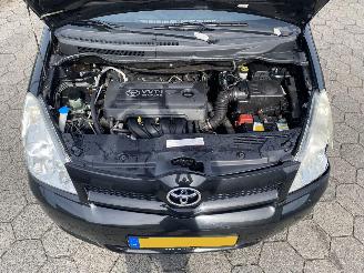 Toyota Corolla-verso 1.6 VVT-i Terra picture 9