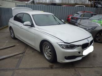 damaged commercial vehicles BMW 3-serie  2013/1