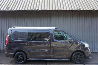 damaged commercial vehicles Renault Trafic 1.6 dCi 103kW DubbelCabine Airco Navigatie Turbo2 2016/1