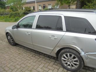 Opel Astra Astra Wagon 1.9 CDTi Business picture 8