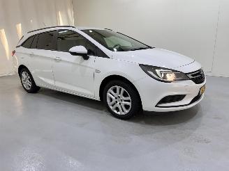 Avarii auto utilitare Opel Astra Sports Tourer 1.0 Online Edition 2019/1