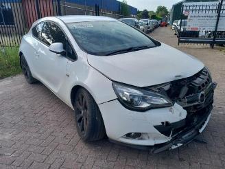 uszkodzony samochody ciężarowe Opel Astra  2014/7