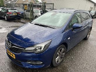 Vaurioauto  passenger cars Opel Astra Sports Tourer 1.5 CDTI Business Edition 2021/1