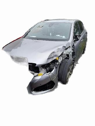 dañado vehículos comerciales Peugeot 308 GT Line 2020/1