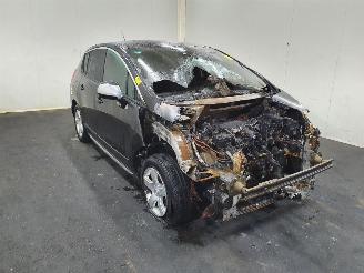 Auto incidentate Peugeot 3008 2.0 HDIF HYBRID4 2013/1