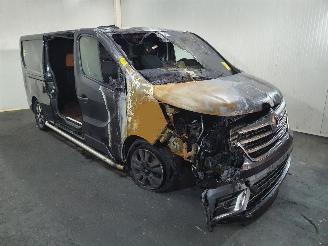 uszkodzony samochody osobowe Renault Trafic 2.0 DCI170 t30 L2H1 2022/3