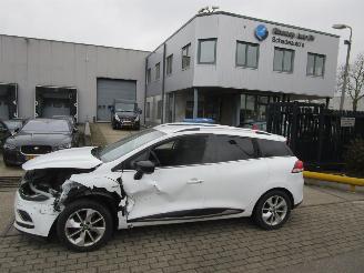 demontáž osobní automobily Renault Clio 1.5dci Estate AIRCO NAVI E6 2017/7
