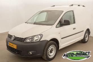 damaged commercial vehicles Volkswagen Caddy 1.6 TDI Airco 2015/4
