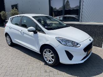 damaged commercial vehicles Ford Fiesta 1.1 Trend 2017/11