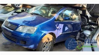 krockskadad bil auto Fiat Idea Idea (350AX), MPV, 2003 / 2012 1.4 16V 2006/3