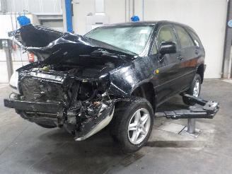 Voiture accidenté Lexus RX RX SUV 300 V6 24V VVT-i (1MZ-FE) [164kW]  (10-2000/05-2003) 2001/2