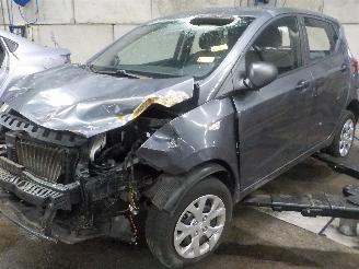 škoda přívěsy Hyundai I-10 i10 (B5) Hatchback 1.0 12V (G3LA) [49kW]  (12-2013/06-2020) 2014/7