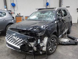 Salvage car Hyundai Santa Fe Santa Fe IV SUV 1.6 T-GDI Hybrid (G4FT) [169kW]  (08-2020/...) 2021/7