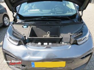 BMW i3 Basis 120Ah 42kwh Automaat 170pk picture 12