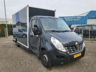 damaged commercial vehicles Renault Master RT 3T5  2.3 dCi 125 kw automaat euroE6 360\"cam,airco,luchtvering,rijdbaar 2020/4