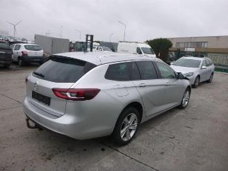 danneggiata veicoli commerciali Opel Insignia INNOVATION 1.6 CDTI 2019/11
