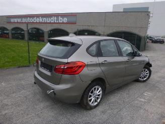 uszkodzony samochody osobowe BMW 2-serie 1.5D 2015/7