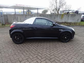 Opel Tigra TwinTop   1.4  16V picture 8