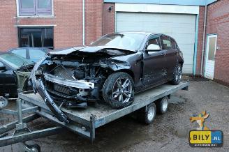 damaged passenger cars BMW 1-serie M135iX 2013/6