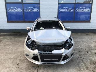 Salvage car Ford Focus Focus 3 Wagon, Combi, 2010 / 2020 1.0 Ti-VCT EcoBoost 12V 100 2013/2