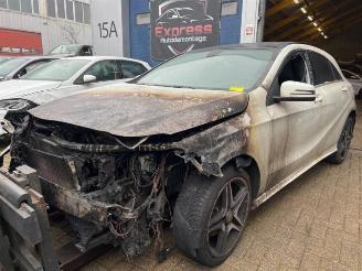 uszkodzony samochody osobowe Mercedes A-klasse A (W176), Hatchback, 2012 / 2018 1.8 A-200 CDI 16V 2013